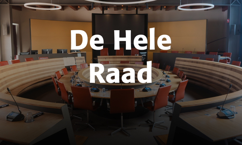 heleraad-zaal.jpg