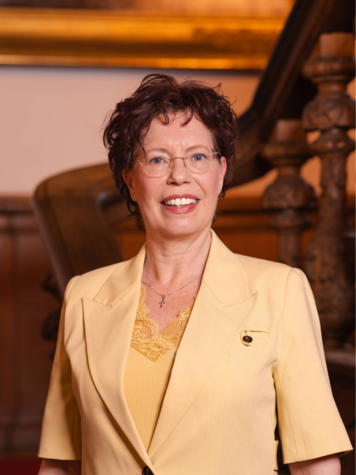 Raadslid-37-Carina runhart.png